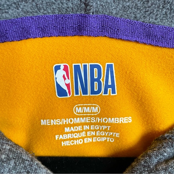 NWOT NBA Lakers Men’s Sweatshirt - Medium - Picture 3 of 6